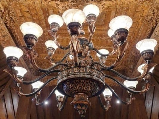 Lampu Robyong